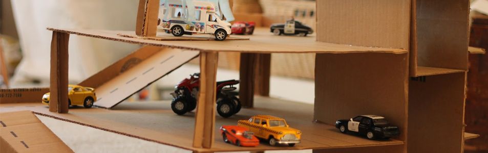 Гараж для машинок